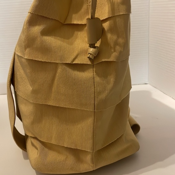 Salvatore Ferragamo Authentic Canvas/Leather Backpack Bag - Picture 2 of 8